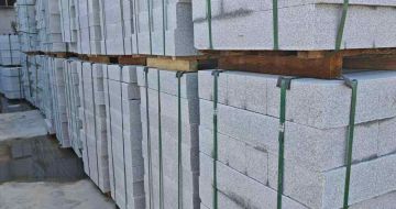 宝鸡芝麻白路牙石，路侧石