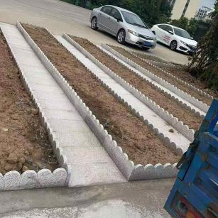 宝鸡芝麻白花边石