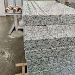 宝鸡芝麻白楼梯踏步