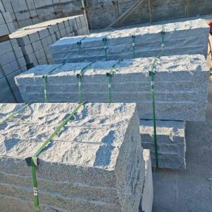 宝鸡芝麻白自然面整石 坐凳