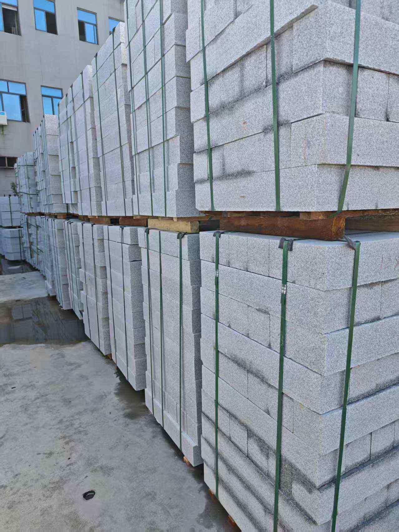 宝鸡芝麻白路牙石，路侧石