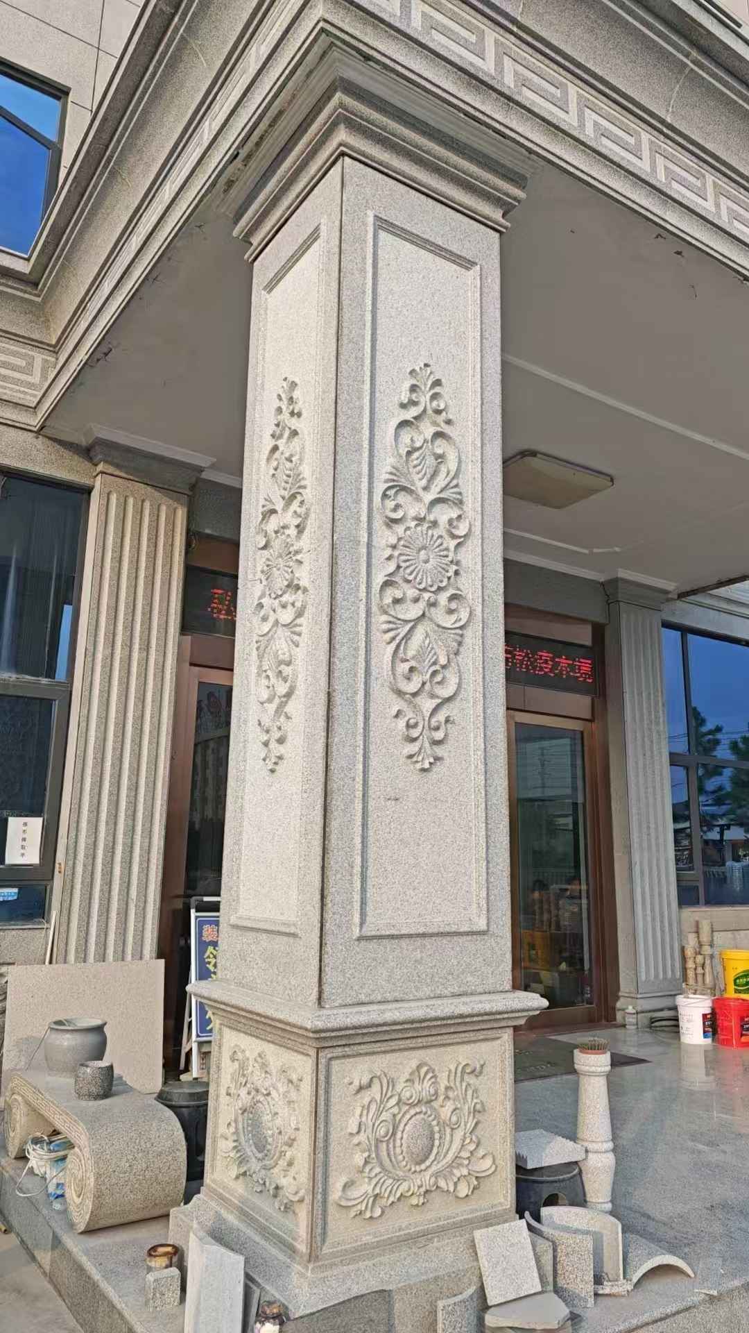 宝鸡芝麻白别墅雕刻柱子  黄金麻