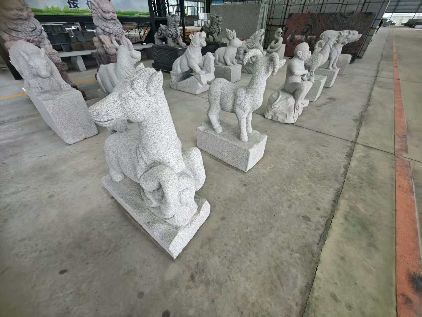 宝鸡芝麻白雕刻 十二生肖 异形雕刻